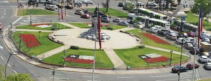 Plaza Italia is one of Top 1000 favorites places in chile.