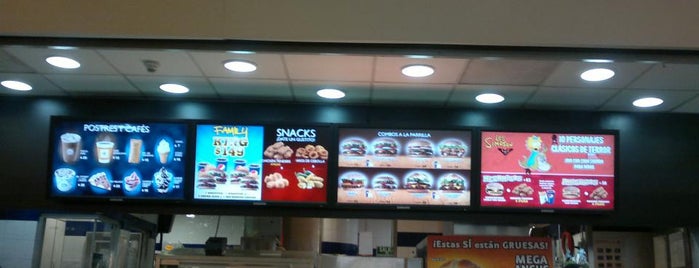 Burger King is one of Tempat yang Disukai Chilango25.