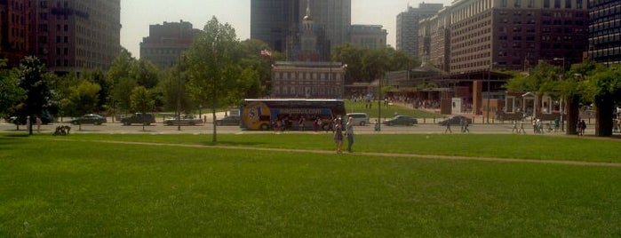 Independence National Historical Park is one of Must see spots visiting Philadelphia.