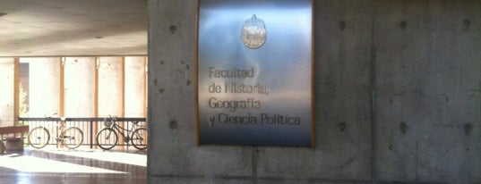 Facultad de Historia, Geografia y Ciencia Política UC is one of Facultades UC.