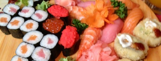 Sushi Tam Da is one of Gespeicherte Orte von Gabriela Faith.