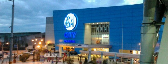 SM City Masinag is one of 𝐦𝐫𝐯𝐧'ın Beğendiği Mekanlar.