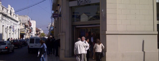 Banco Galicia is one of Lugares favoritos de Sergio.