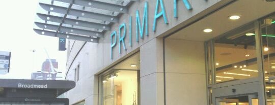 Primark is one of Sandro : понравившиеся места.