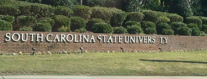 South Carolina State University is one of NCAA Division I FCS Football Schools.