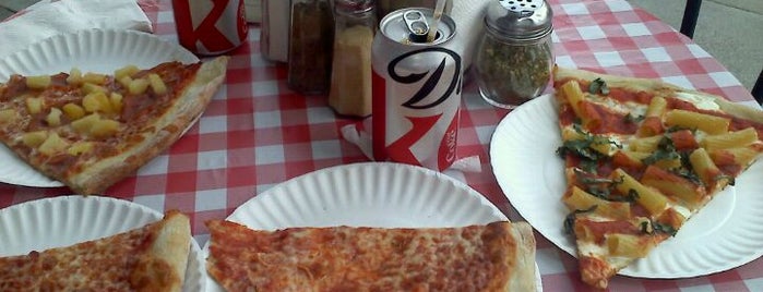 Mulberry Street Pizzeria is one of #4sqday Specials 2012.