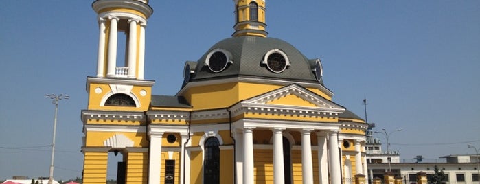 Poshtova Square is one of Kyiv places, which I like..