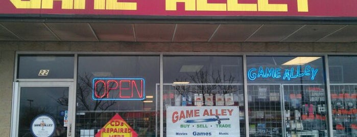 game alley is one of สถานที่ที่บันทึกไว้ของ Chris.