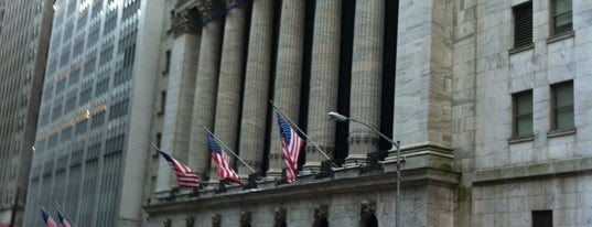 Нью-Йоркская фондовая биржа is one of My New York to do list.