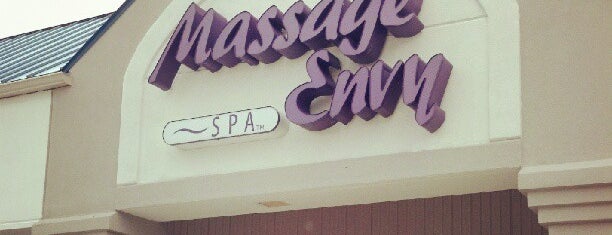 Massage Envy - Edgewater is one of Tempat yang Disukai Jason.