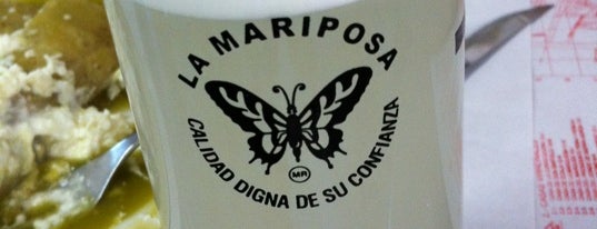 La Mariposa is one of Folklore y Calle.