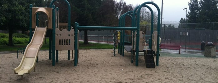 Red Morton Community Park is one of Parks & Playgrounds (Peninsula & beyond).