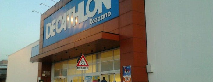 Decathlon is one of Robさんのお気に入りスポット.
