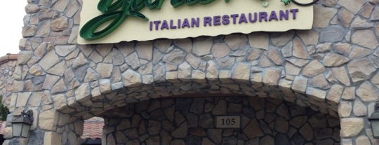 Olive Garden is one of Tempat yang Disukai Joe.