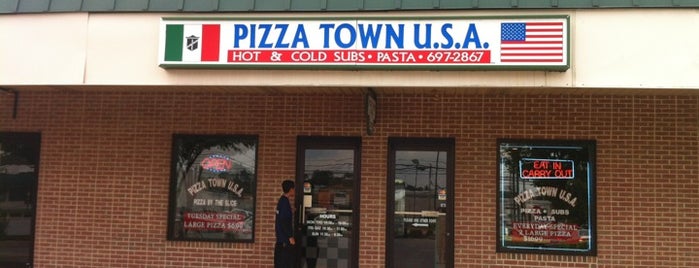 Pizzatown USA is one of Mechanicsburg Pizza Joints.