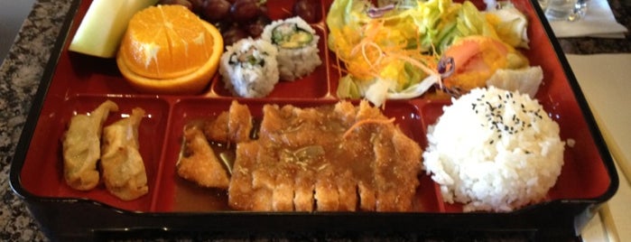 Fin's Sushi & Grill is one of Aさんのお気に入りスポット.