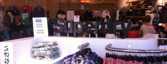 Superdry is one of Lieux qui ont plu à Kevin.