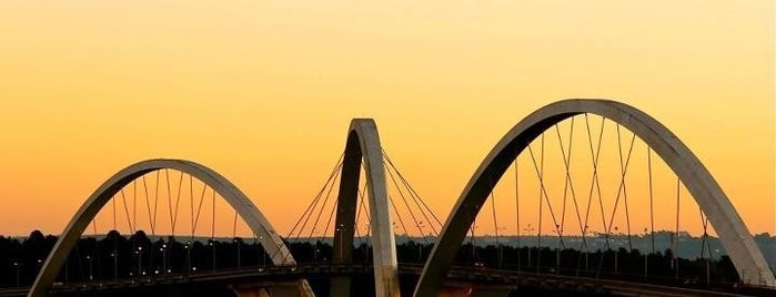 Ponte JK is one of imperdible brasilia.
