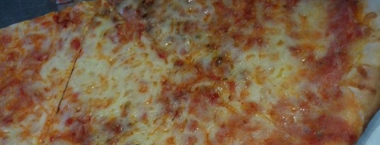 Natale's Pizzeria & Restaurant is one of Gluten-free.