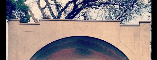 Owen Park Bandshell is one of Bars.