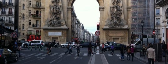 Porta di Saint Denis is one of Incontournable de Paris.