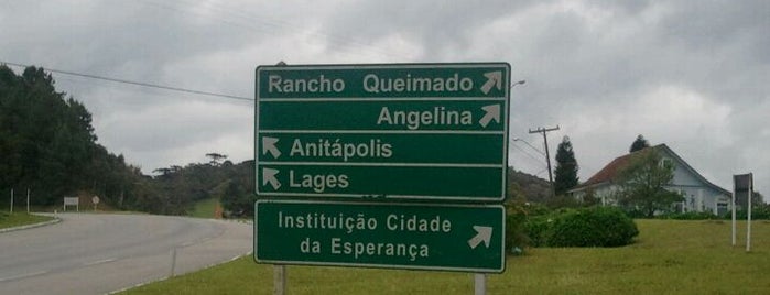 Trevo de Rancho Queimado e Angelina is one of puntos en la ruta.