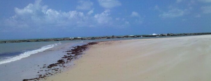 Praia de Barra de Tabatinga is one of Praias do RN - Litoral Sul.