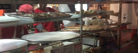 Firehouse Pizza is one of Jeree's Saved Places.