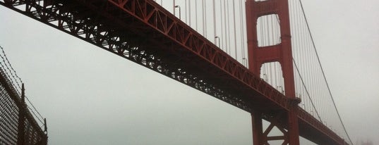 Golden Gate Bridge is one of Best Places to Check out in United States Pt 1.