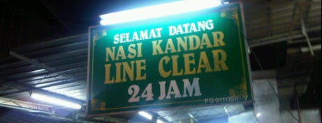 Nasi Kandar Line Clear is one of Penang To Do.