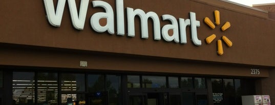 Walmart is one of สถานที่ที่ Ingo ถูกใจ.