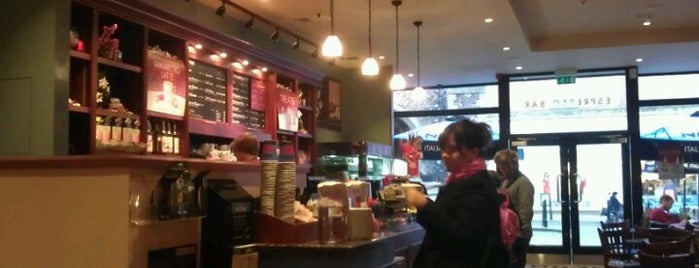 Caffè Nero is one of สถานที่ที่บันทึกไว้ของ Pame.