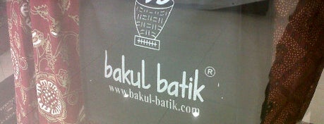 Bakul Batik TangCity is one of Belanja N Jajan.