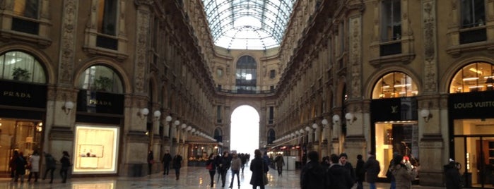 Galleria Vittorio Emanuele II is one of Top 50 Check-In Venues Lombardia.