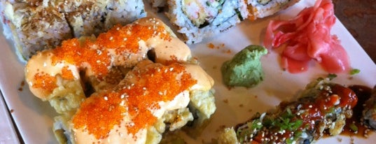 Tomodachi Sushi Bistro is one of สถานที่ที่ Don ถูกใจ.