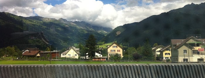 Bahnhof Altdorf is one of Bahnhöfe.