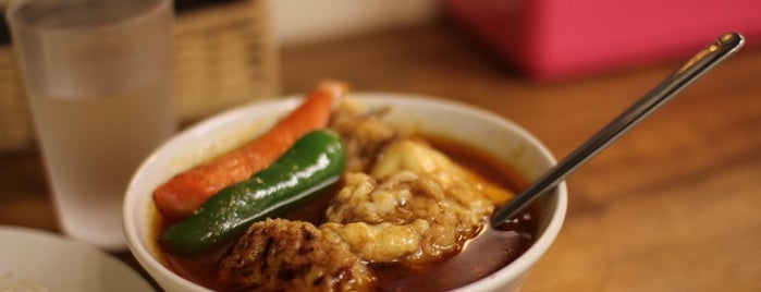 スープカレー カムイ is one of Favorite curries in Tokyo.