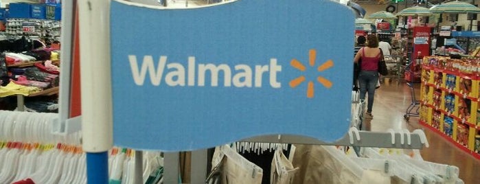 Walmart is one of Tempat yang Disukai Ed.