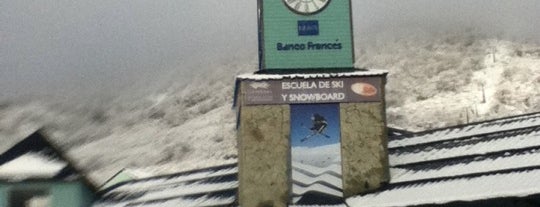 Catedral Escuela de Ski y Snowboard is one of San Carlos de Bariloche.