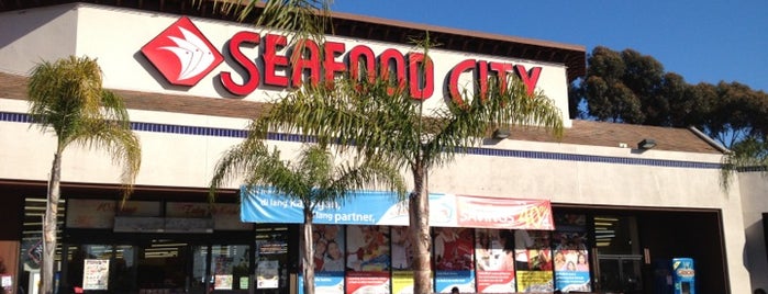Seafood City Supermarket is one of Lugares favoritos de Jokie.