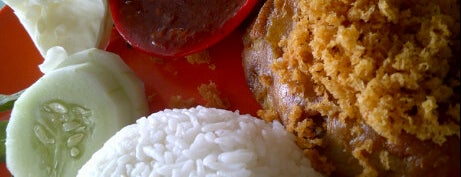 Ayam Goreng Asli Prambanan is one of Tempat Makan Maknyus - BALI.