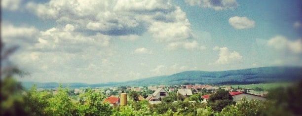 Szár vasútállomás is one of Pályaudvarok, vasútállomások (Train Stations).