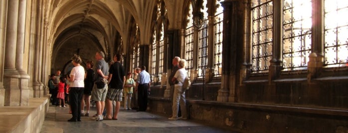 Abbaye de Westminster is one of UK.