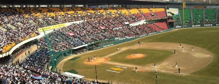 Jamsil Baseball Stadium is one of Korea Swarm Venue.