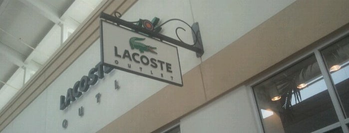 Lacoste Outlet is one of สถานที่ที่ Rick ถูกใจ.