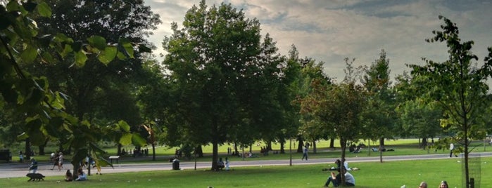 Finsbury Park is one of Adventure playgrounds in London.