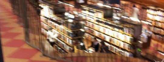 Livraria Cultura is one of Top 10 favorites places....