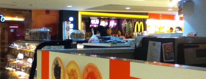 McDonald's is one of Eating places.