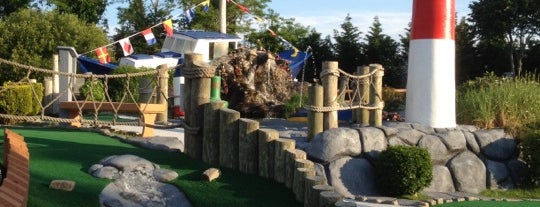 Cape Escape Adventure Golf is one of Andrew 님이 좋아한 장소.