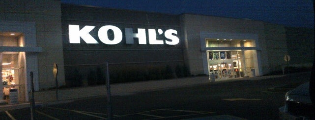 Kohl's is one of Tempat yang Disukai Monique.
